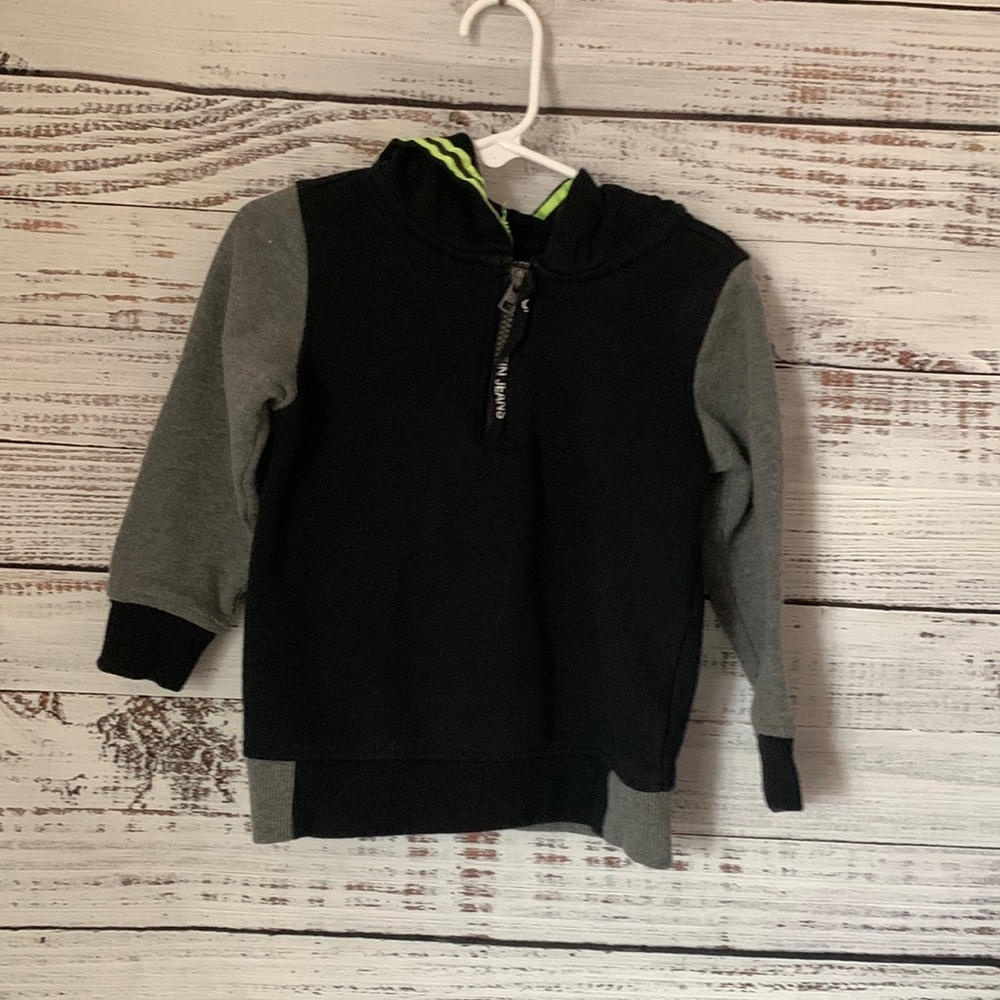 Boys Calvin Klein sweater 3t